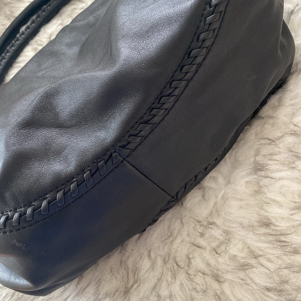 COLE HAAN genuine leather purse - Picture 6 of 12